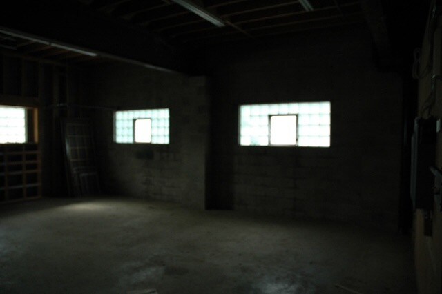 More Photos Of 491 Peach Way, North Versailles Light Distribution For Lease