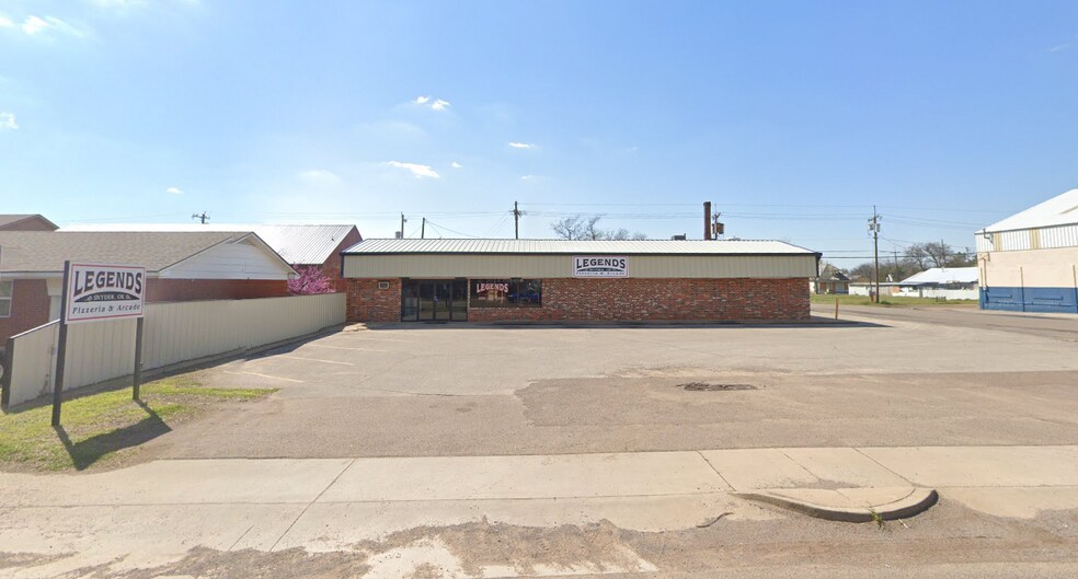 Primary Photo Of 901 E St, Snyder General Retail For Sale