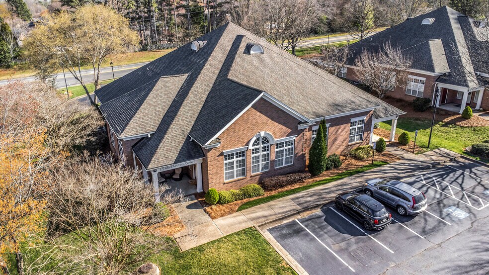 Primary Photo Of 2700-2706 Abbey Ct, Alpharetta Office For Lease