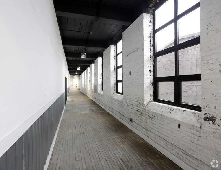 More Photos Of 3450 Salmon St, Philadelphia Warehouse For Lease