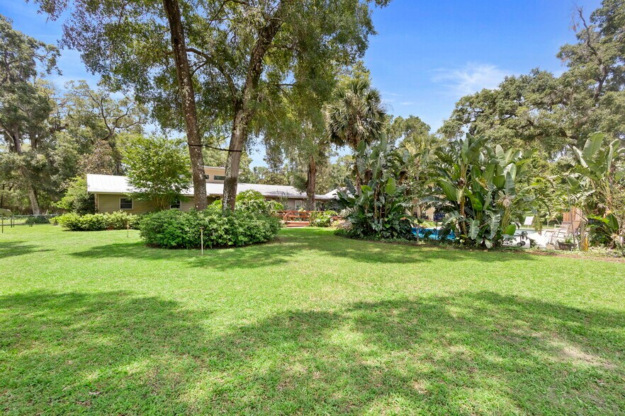 More Photos Of 1056 Reynolds Rd, De Leon Springs Specialty For Sale