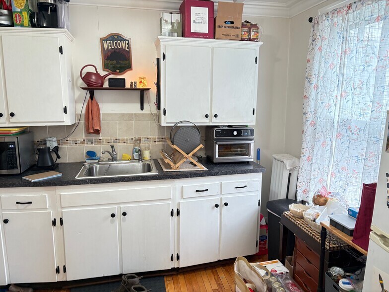 More Photos Of 328 Milton Ave, Ballston Spa Apartments For Sale