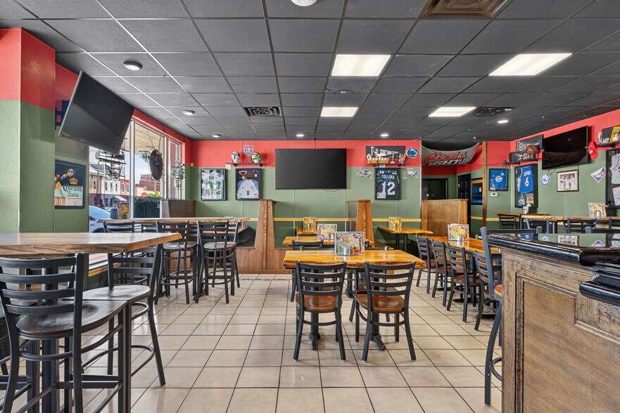 More Photos Of 204 Cumberland St, Lebanon Restaurant For Sale
