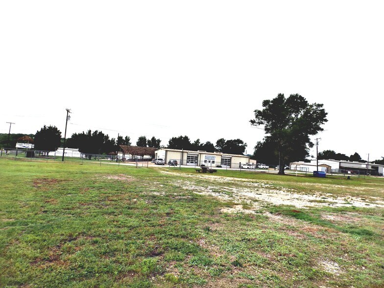 More Photos Of 6003 N Loop 256, Palestine Land For Sale