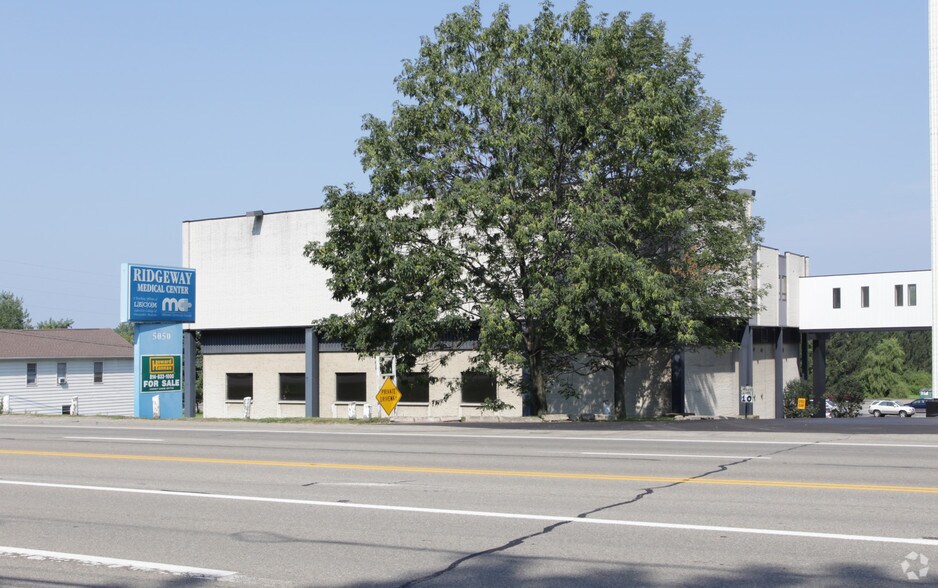 More Photos Of 5050 W Ridge Rd, Erie Medical For Lease