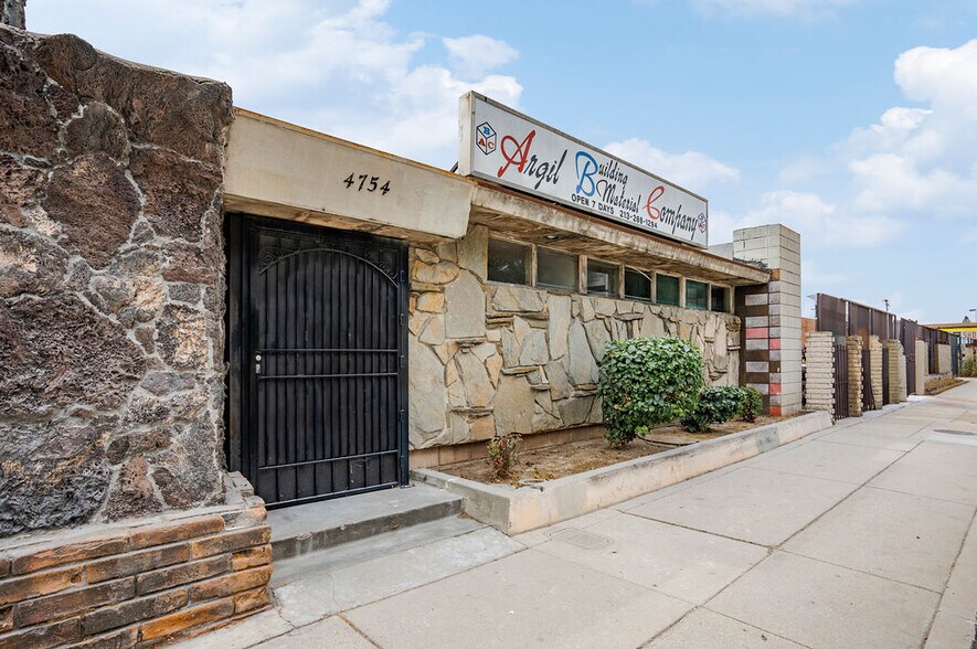 More Photos Of ,  Unknown For Sale