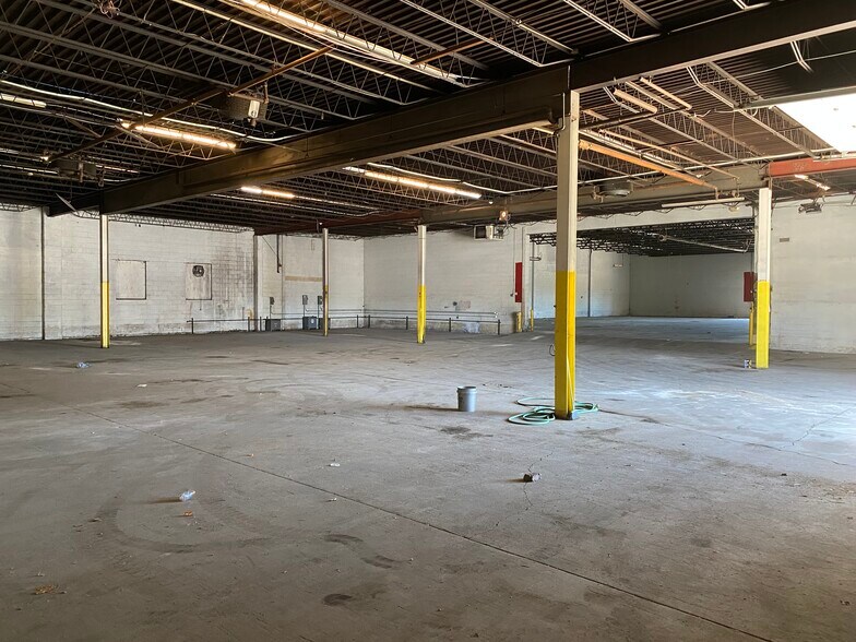 More Photos Of 1330 High St, South Bend Industrial For Sale