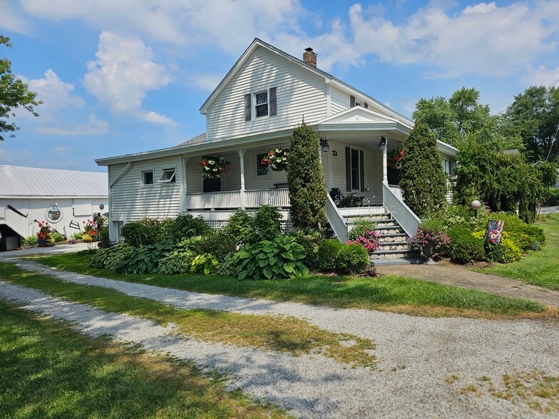 More Photos Of 73 Little York Rd, Warwick Garden Center For Sale