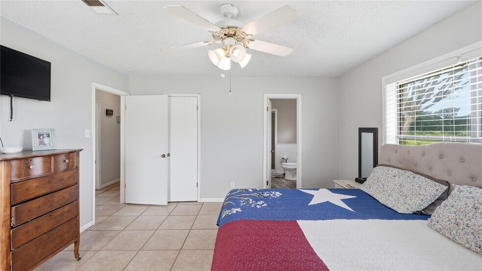 More Photos Of 632 County Road 340A, Milano Land For Sale