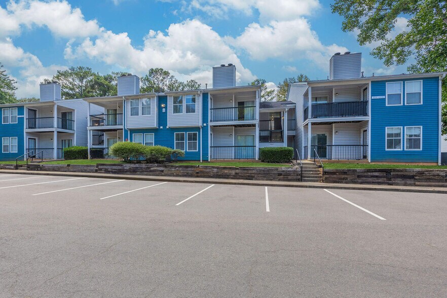 More Photos Of 5816 Covington Hwy, Decatur Apartments For Sale