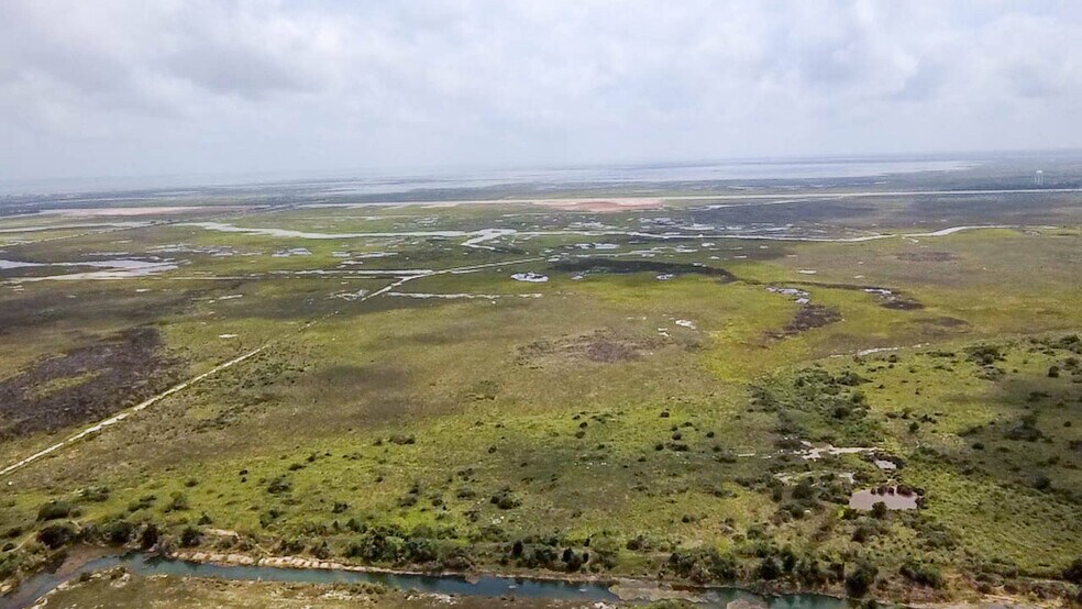 More Photos Of 7600 GULF St, Hitchcock Land For Sale