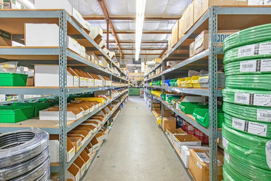 More Photos Of 6500 Elvas Ave, Sacramento Warehouse For Sale