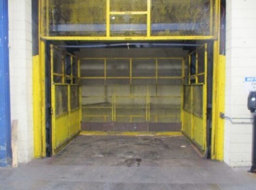 More Photos Of 1120 36th St SE, Grand Rapids Distribution For Lease