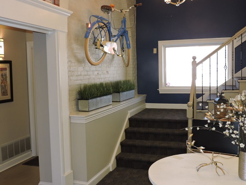 More Photos Of 207 Leedom St, Jenkintown Office Residential For Lease