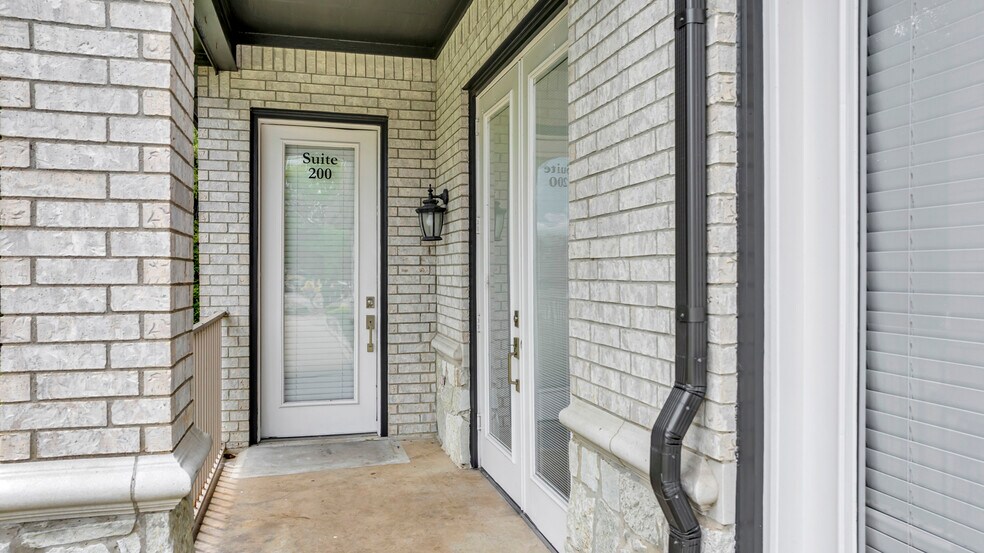 More Photos Of 840 E I-20 Hwy, Arlington Medical For Sale