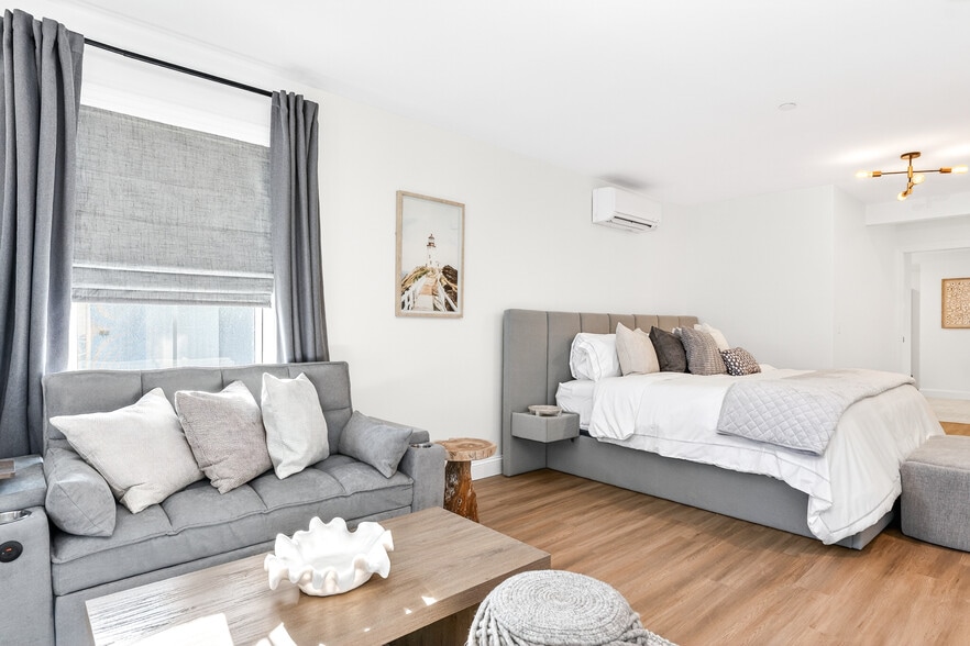 More Photos Of 44 Williams Ave, Mystic Apartments For Sale