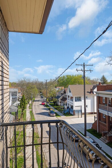 More Photos Of 8702 Detroit Ave, Cleveland Apartments For Sale
