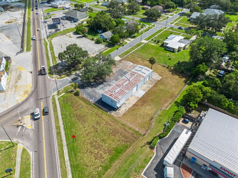 More Photos Of 11 W Magnolia St, Davenport Warehouse For Sale