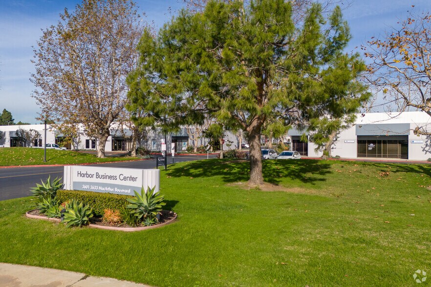 Primary Photo Of 3621 W MacArthur Blvd, Santa Ana Unknown For Lease