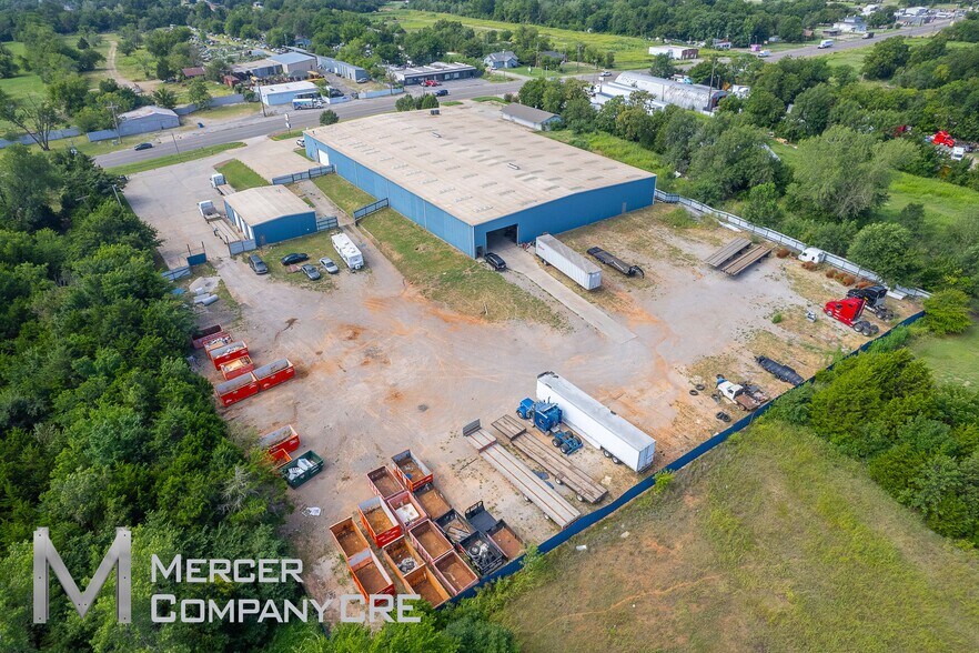 More Photos Of 3031 NE 23rd St, Oklahoma City Warehouse For Sale