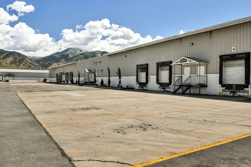 More Photos Of 695 W 1700 S, Logan Warehouse For Lease