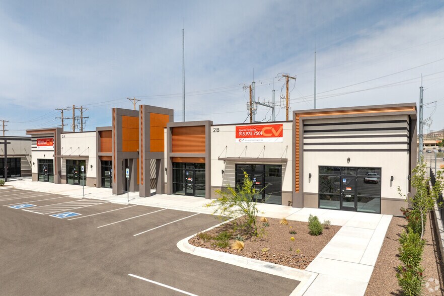 More Photos Of 403 Executive Center Blvd, El Paso Storefront Retail Office For Lease