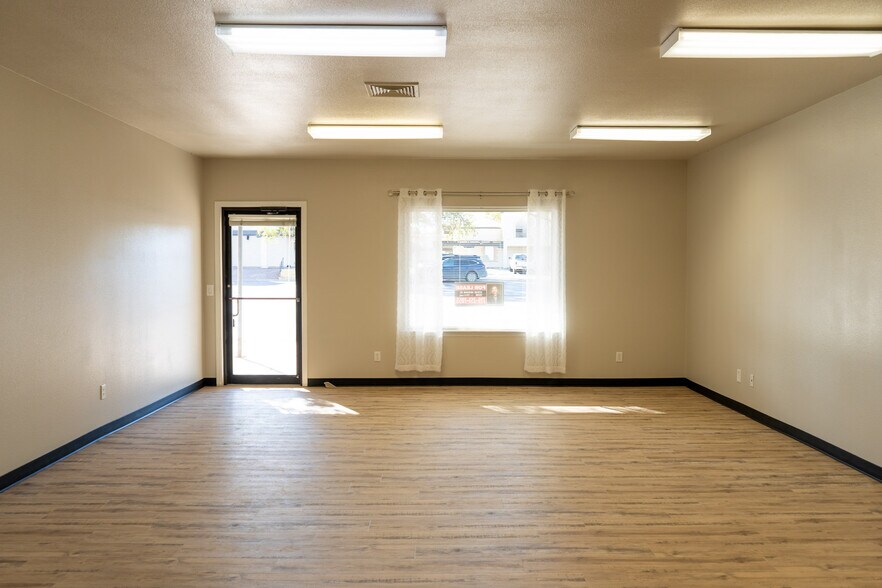 More Photos Of 44 E Spaulding Ave, Pueblo Office For Lease