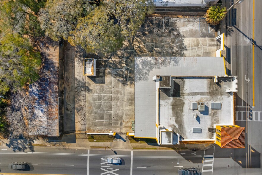 More Photos Of 939 N Magnolia Ave, Ocala Freestanding For Sale