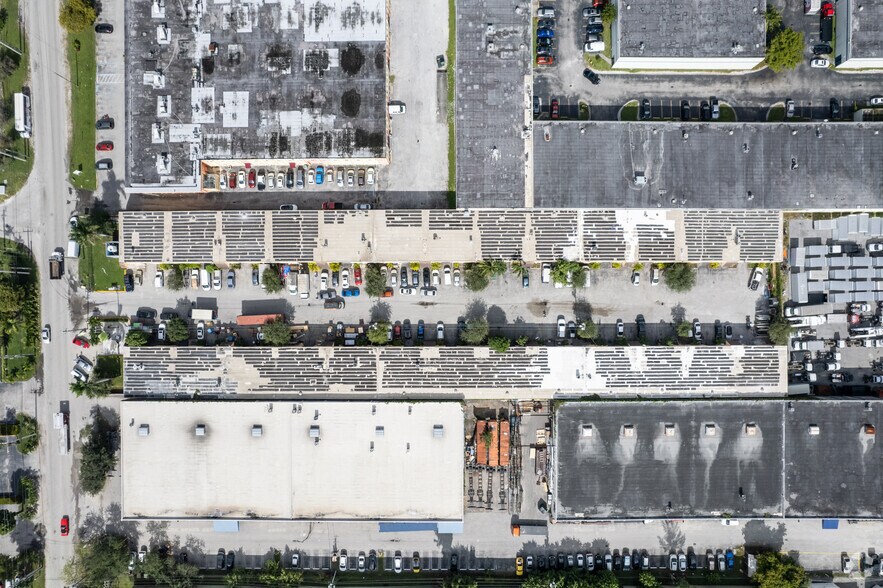 More Photos Of 5149-5199 NW 74th Ave, Miami Warehouse For Lease