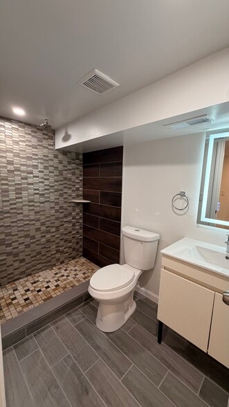 More Photos Of 5352 Cedar Ave, Philadelphia Apartments For Sale