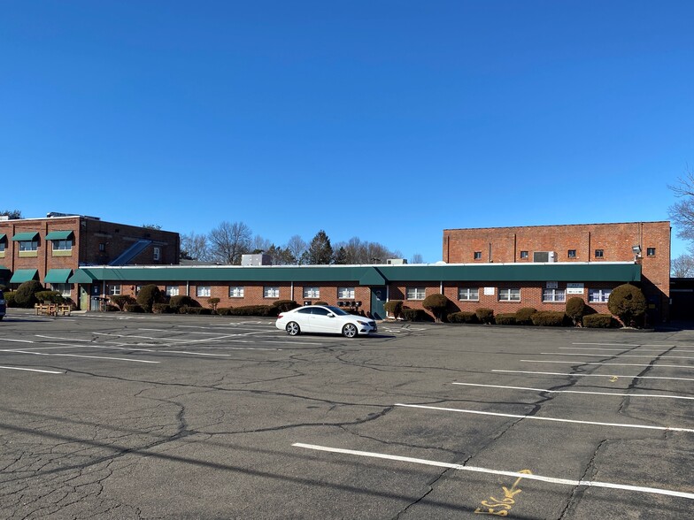 Primary Photo Of 123 Whiting St, Plainville Warehouse For Lease