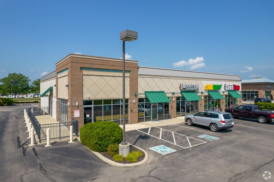 More Photos Of 8715 Owenfield Dr, Powell Storefront For Lease