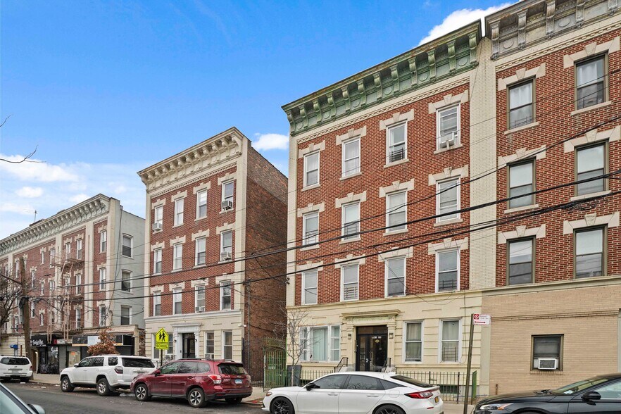 More Photos Of 6109 Catalpa Ave, Ridgewood Multifamily For Sale