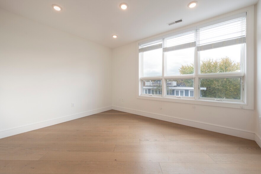 More Photos Of 33-39 Ward St, Boston Apartments For Sale