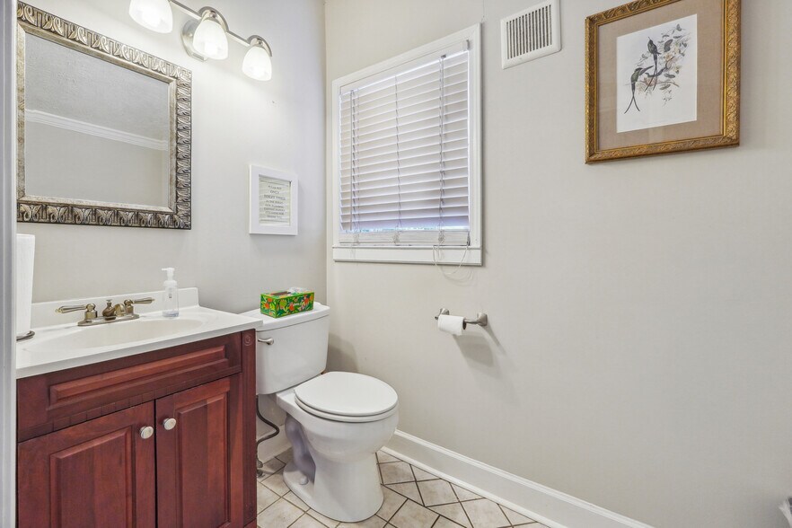 More Photos Of 321 E Main St, Canton Office Residential For Sale