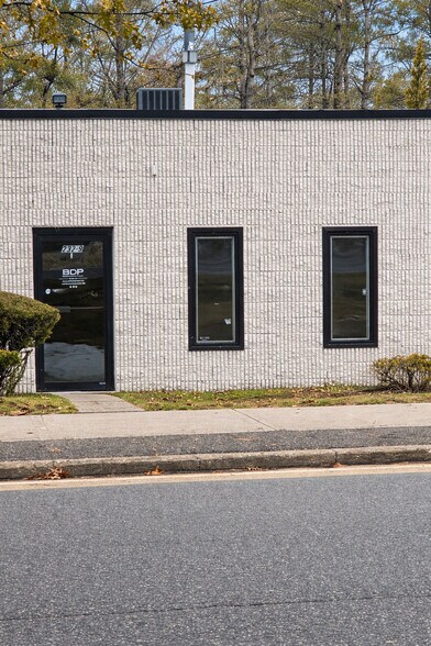 More Photos Of 232 N Belle Mead Rd, East Setauket Storefront For Lease
