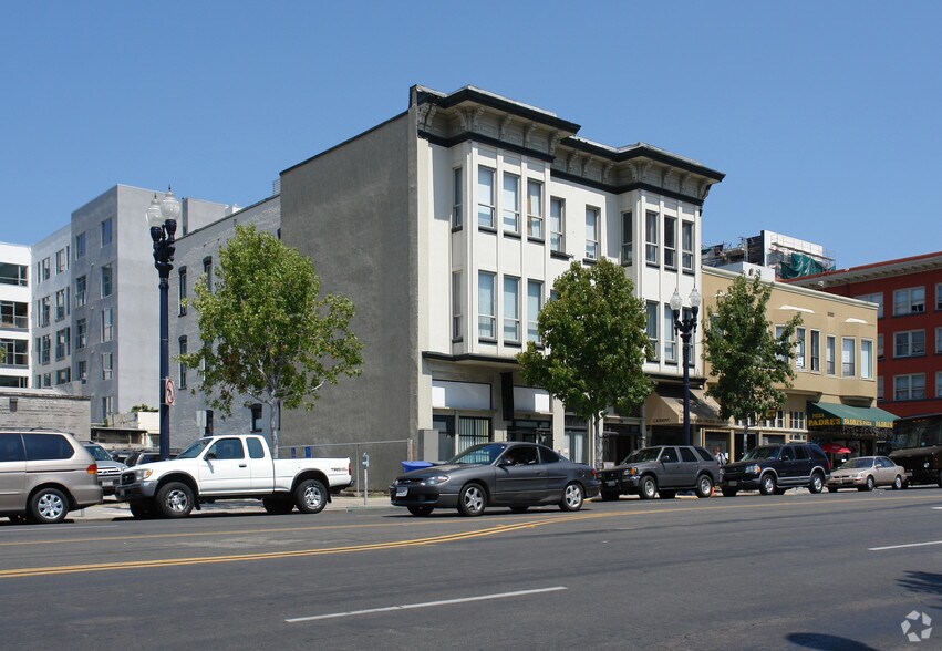 More Photos Of 726-730 Market St, San Diego Storefront Retail Residential For Lease