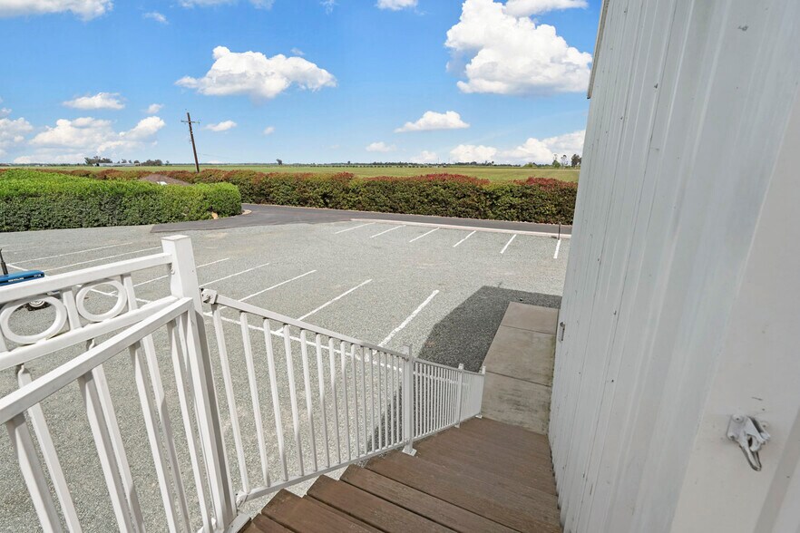 More Photos Of 10675 Valensin Rd, Galt Winery Vineyard For Sale