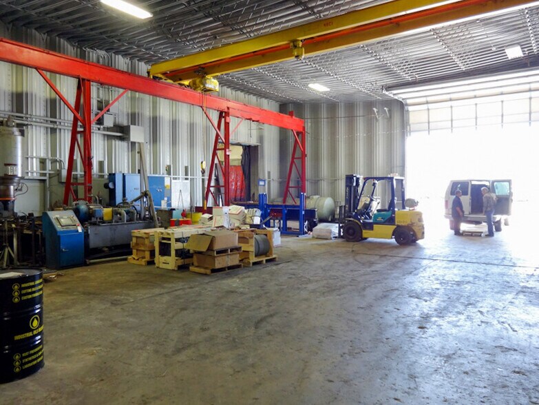 More Photos Of 1023 N Victor Ave, Tulsa Manufacturing For Lease