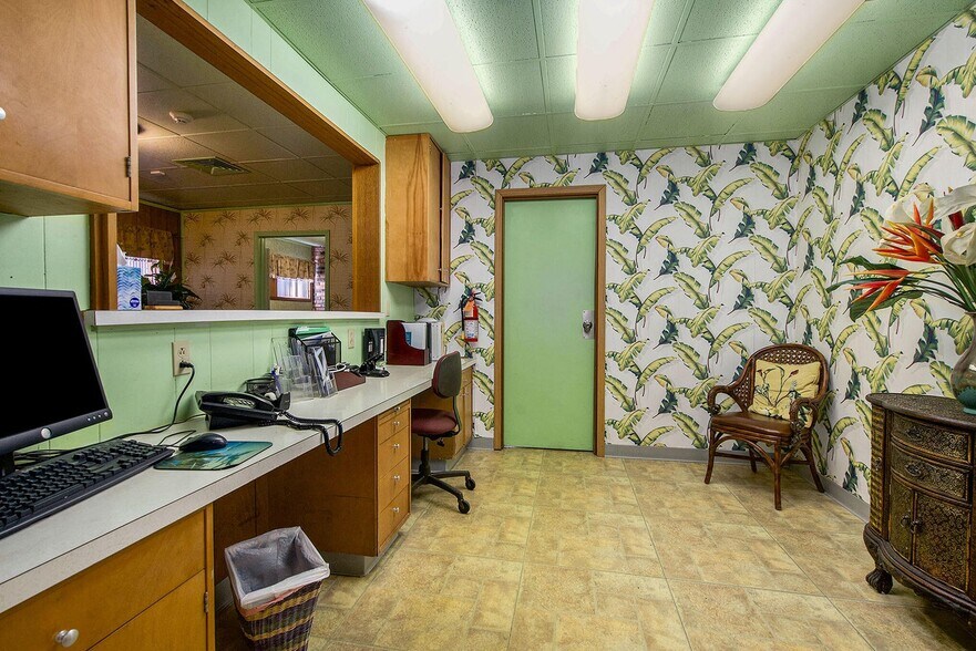 More Photos Of 1514 4th St, Jackson Healthcare For Sale