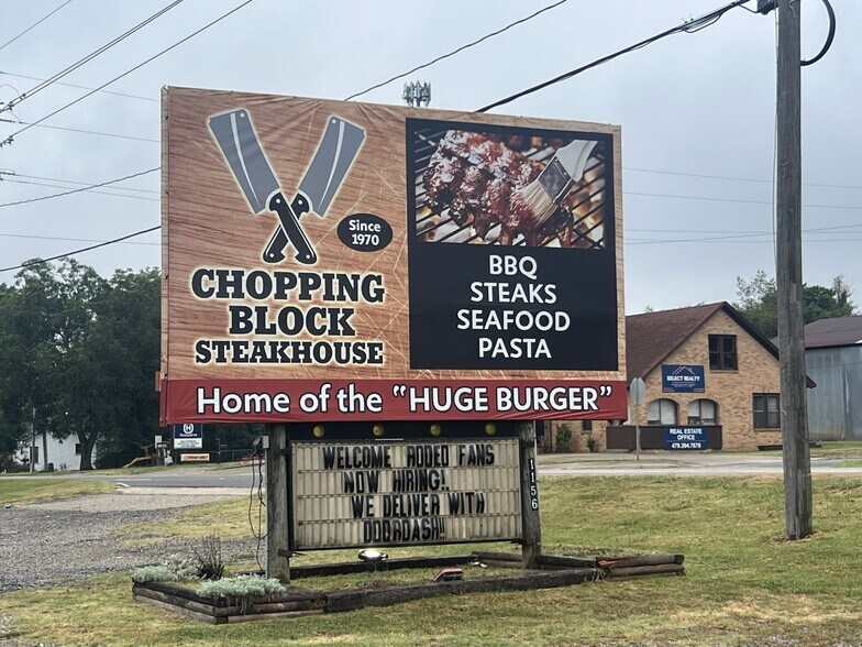 More Photos Of 1150 US-71 HWY, Mena Restaurant For Sale