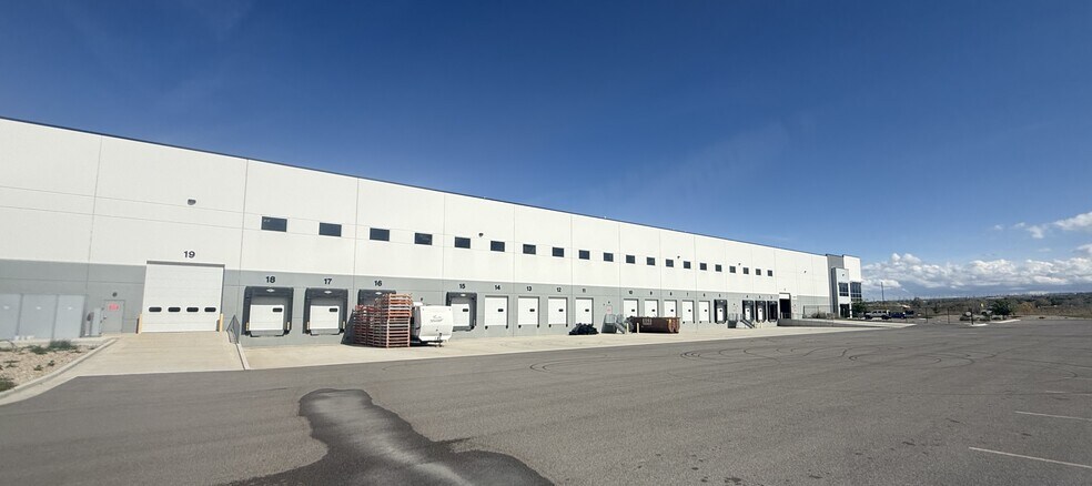 More Photos Of 6162 W Beagley Rd, West Valley City Distribution For Lease