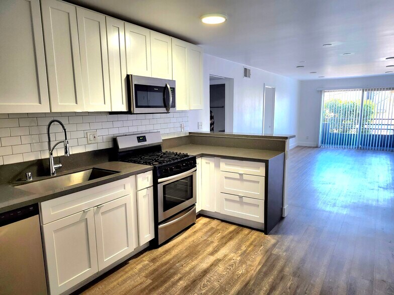 More Photos Of 3232 W Avenue 32, Los Angeles Apartments For Sale