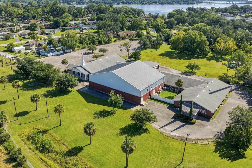 Primary Photo Of 7602 Kenya St, Jacksonville Specialty For Sale