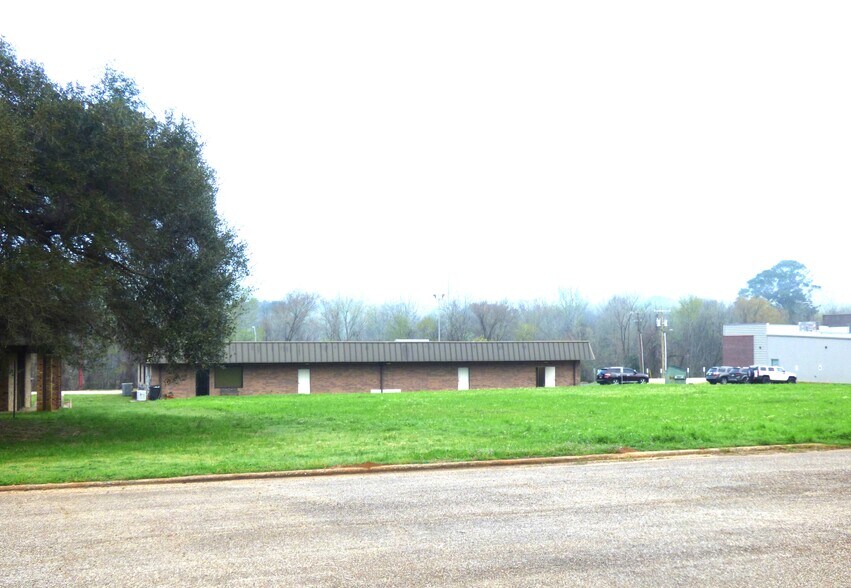 More Photos Of TBD University, Nacogdoches Land For Sale