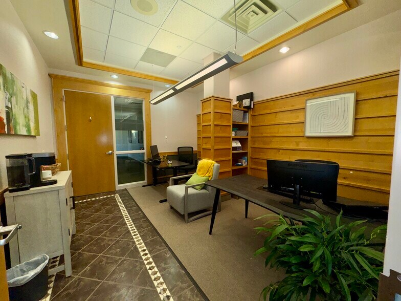 More Photos Of 608 E Harmony Rd, Fort Collins Office For Lease