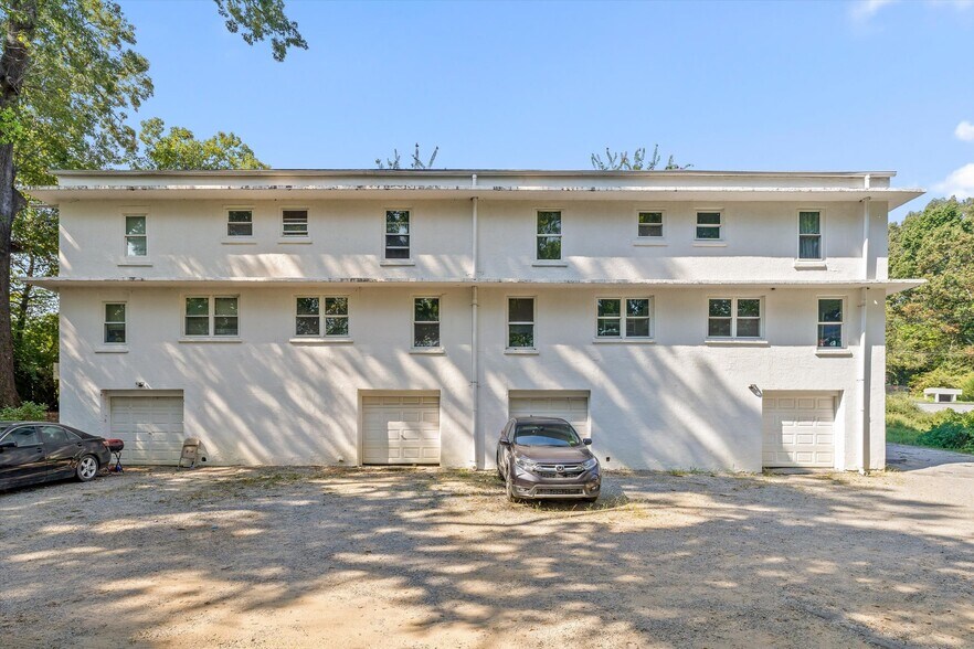 More Photos Of 1026 Greenslake Rd, East Ridge Apartments For Sale