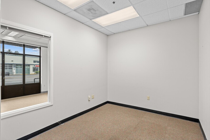 More Photos Of 2030 NE Martin Luther King Jr Blvd, Portland Office For Lease