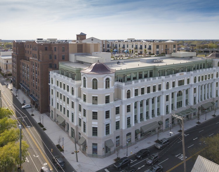 More Photos Of 465 Meeting St, Charleston Office Residential For Lease