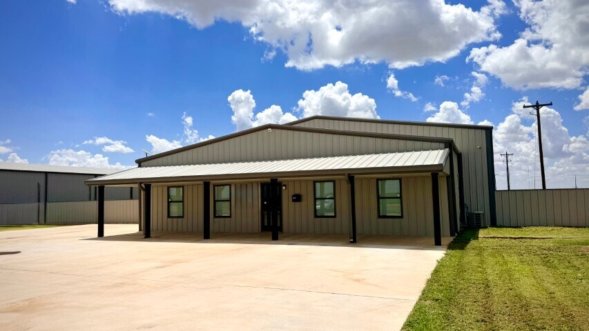 Primary Photo Of 10604 County 2500 rd, Lubbock Industrial For Sale